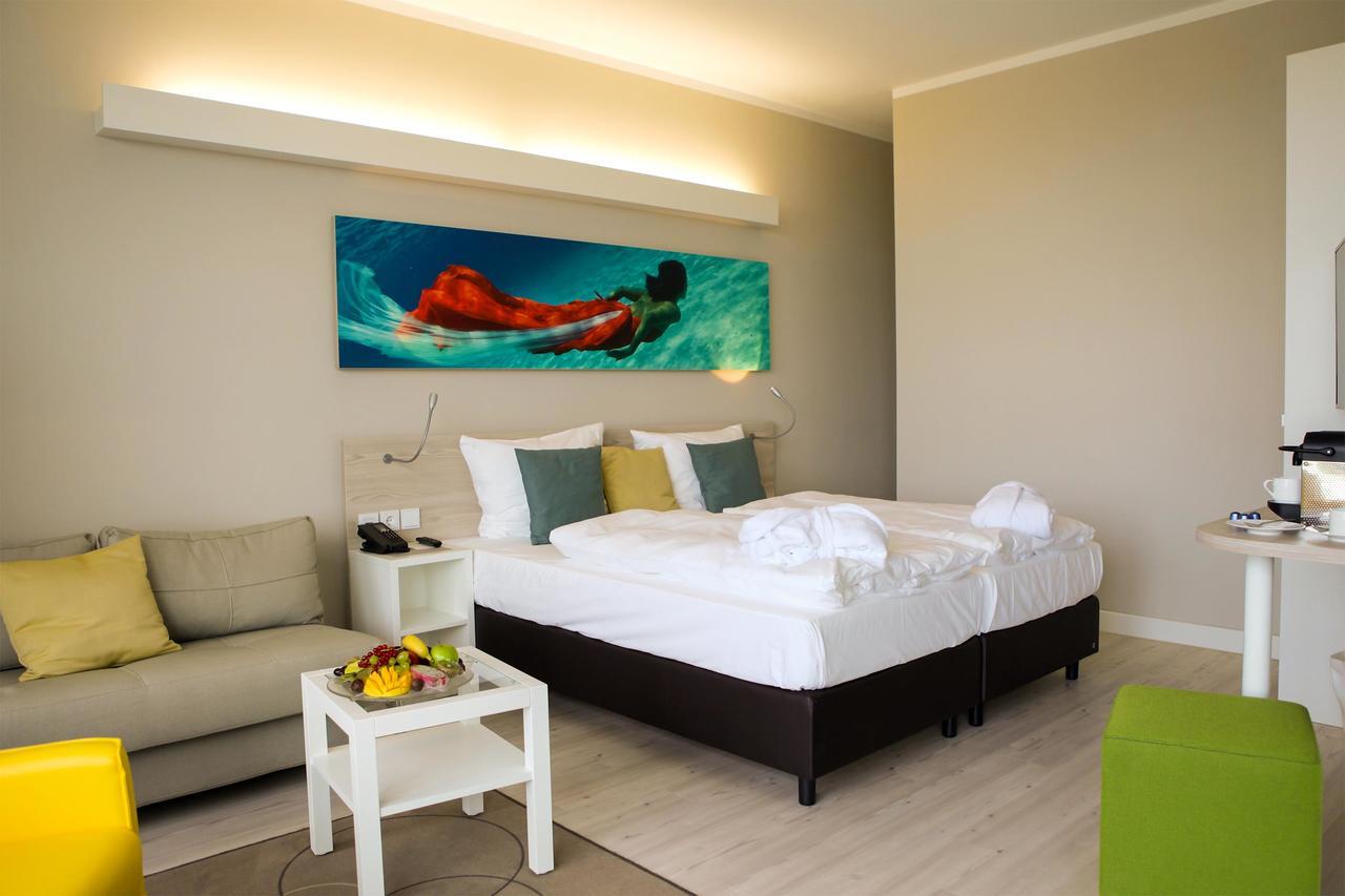 Seetelhotel Kaiserstrand Beachhotel Херингсдорф Екстериор снимка