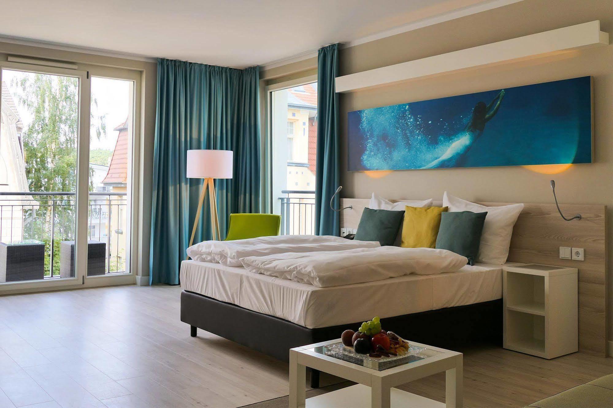Seetelhotel Kaiserstrand Beachhotel Херингсдорф Екстериор снимка