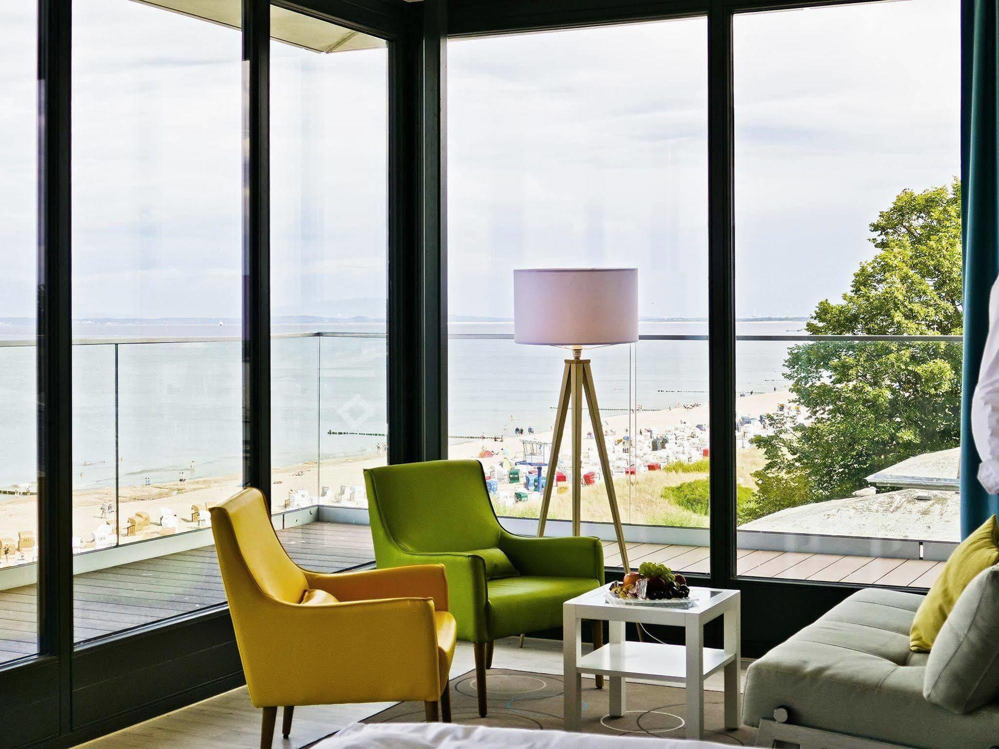 Seetelhotel Kaiserstrand Beachhotel Херингсдорф Екстериор снимка