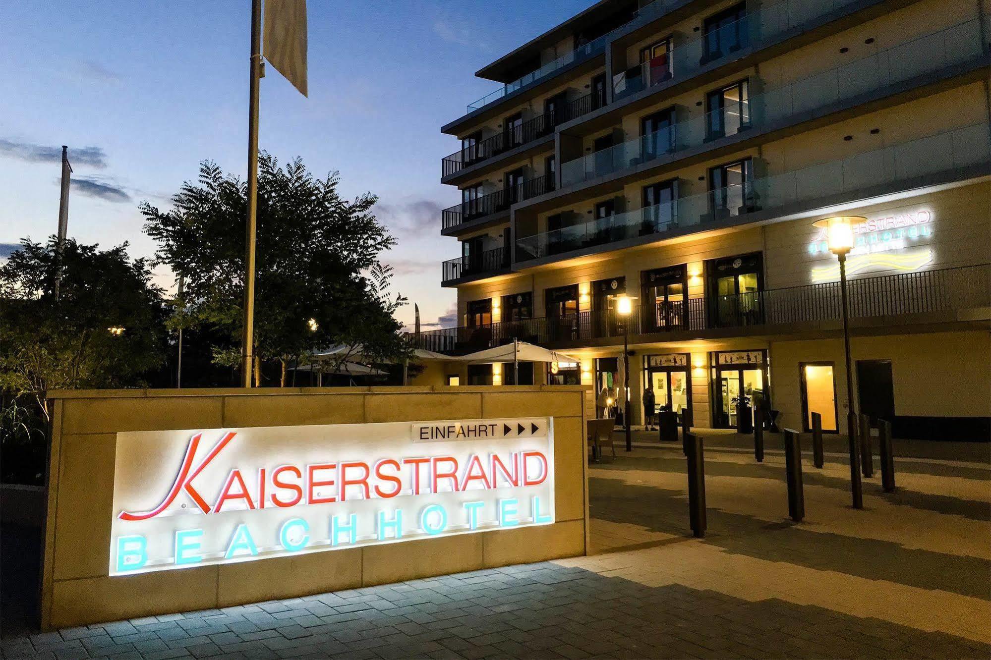 Seetelhotel Kaiserstrand Beachhotel Херингсдорф Екстериор снимка