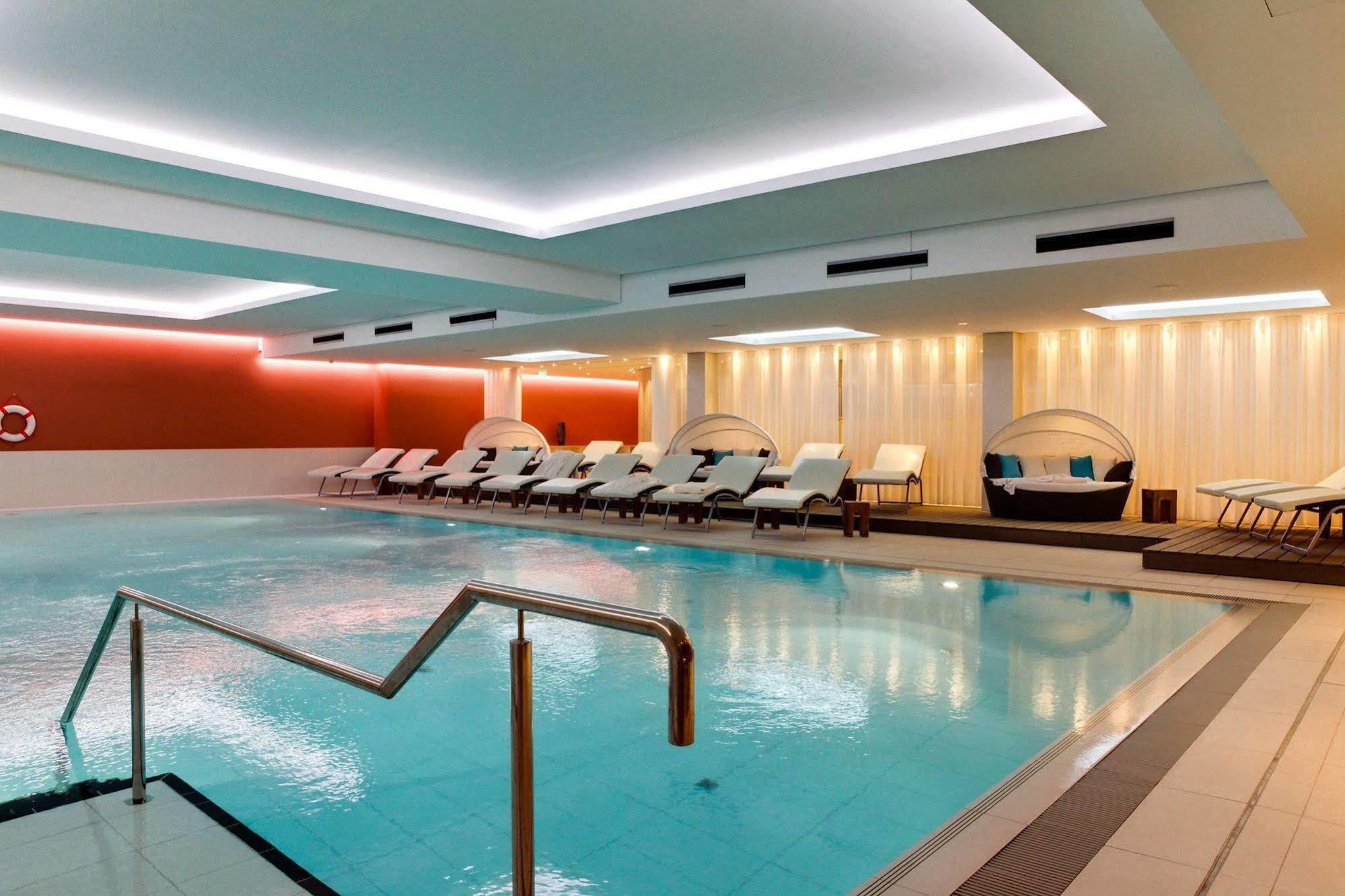 Seetelhotel Kaiserstrand Beachhotel Херингсдорф Екстериор снимка