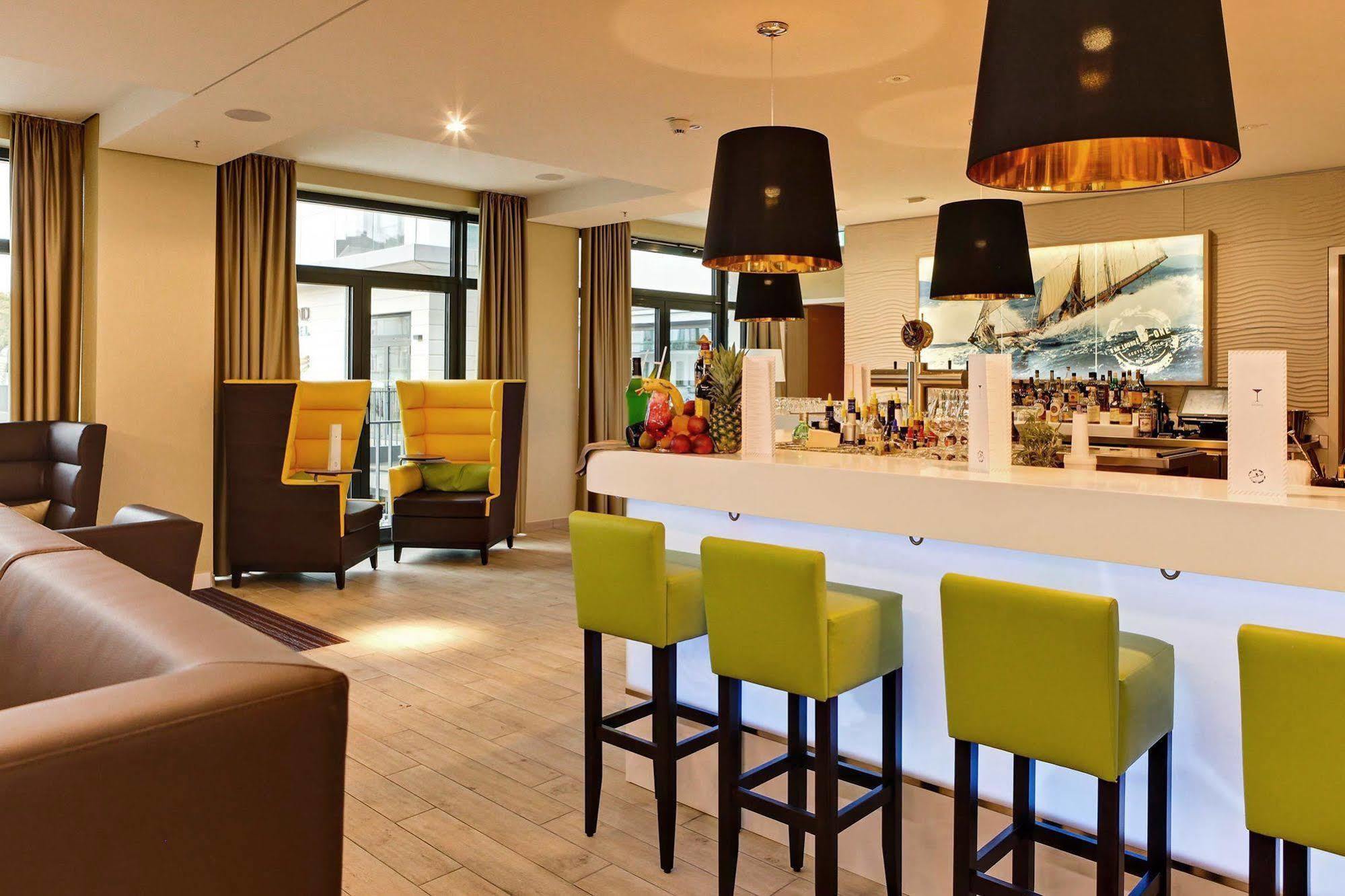 Seetelhotel Kaiserstrand Beachhotel Херингсдорф Екстериор снимка